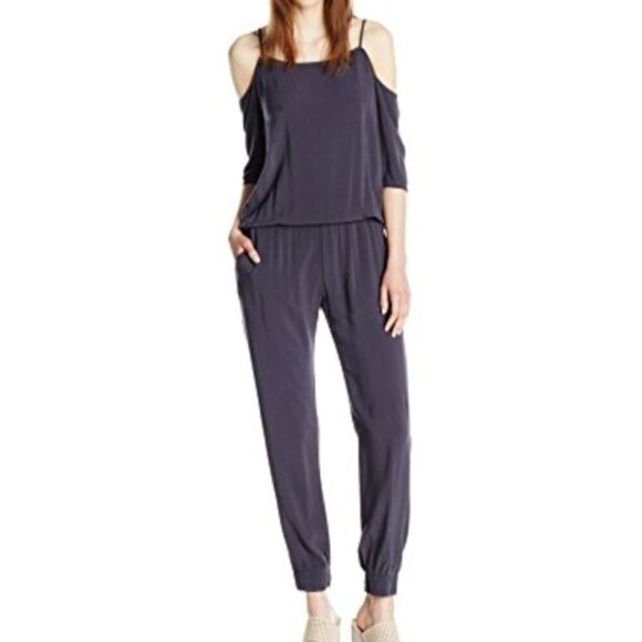 Monrow Rayon Jogger Jumpsuit 3/4 Sleeve Cold Shoulder Grey with Pockets sz Md - Picture 1 of 12